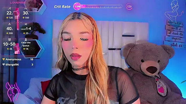 Aileen 18 online show from November 6, 8:15 am