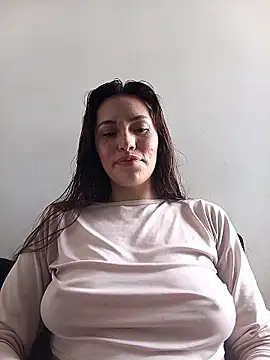 Snapshot of eriika_deep_ chatting on January 11, 4:45 pm eriika deep online show from January 11, 4:45 pm