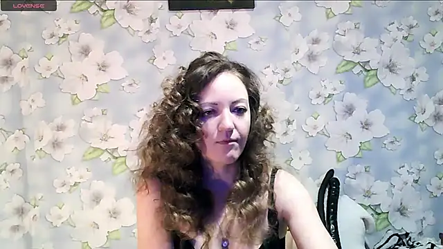 KattyLuuu online show from February 2, 9:02 pm