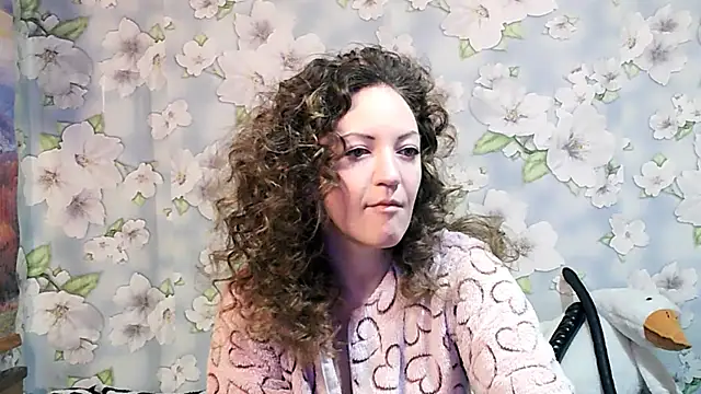 KattyLuuu online show from February 15, 9:15 pm