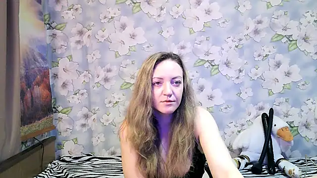 KattyLuuu online show from October 4, 9:02 pm