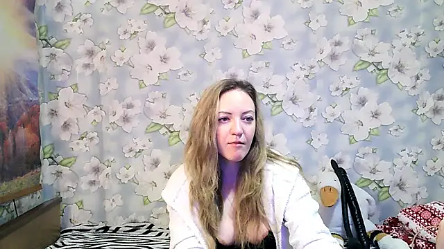 KattyLuuu online show from October 19, 8:59 am