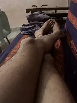 Snapshot of Indiancockmilk chatting on December 20, 4:36 pm Indiancockmilk online show from December 20, 4:36 pm