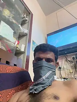 Snapshot of Indiancockmilk chatting on December 22, 3:33 pm Indiancockmilk online show from December 22, 3:33 pm