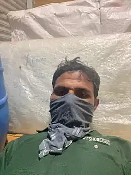 Snapshot of Indiancockmilk chatting on December 25, 9:45 am Indiancockmilk online show from December 25, 9:45 am