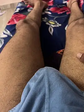 Snapshot of Indiancockmilk chatting on March 11, 6:21 am Indiancockmilk online show from March 11, 6:21 am