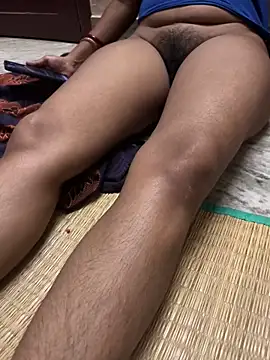 Snapshot of Indiancockmilk chatting on March 15, 7:59 pm Indiancockmilk online show from March 15, 7:59 pm