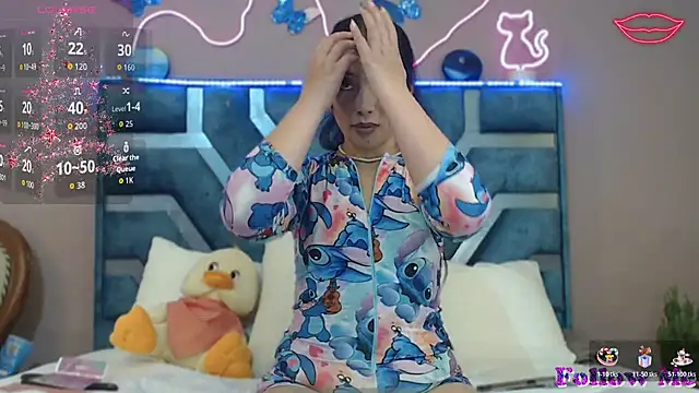 Roxan Fox- online show from December 16, 2:05 am