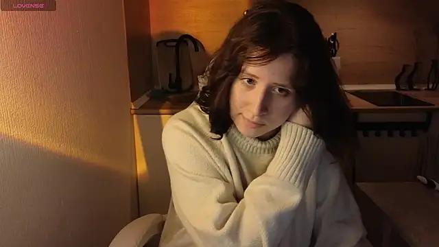 Snapshot of whatamarrie chatting on December 27, 9:00 pm whatamarrie online show from December 27, 9:00 pm