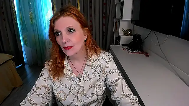 Snapshot of Fire-Fox-One chatting on February 25, 1:21 pm Fire-Fox-One online show from February 25, 1:21 pm