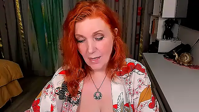 Snapshot of Fire-Fox-One chatting on March 11, 9:21 pm Fire-Fox-One online show from March 11, 9:21 pm