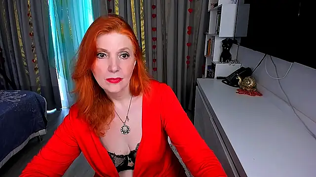 Snapshot of Fire-Fox-One chatting on April 15, 12:01 pm Fire-Fox-One online show from April 15, 12:01 pm