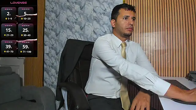 Hideintheoffice online show from November 27, 9:00 am