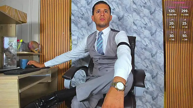 Hideintheoffice online show from June 30, 1:17 am