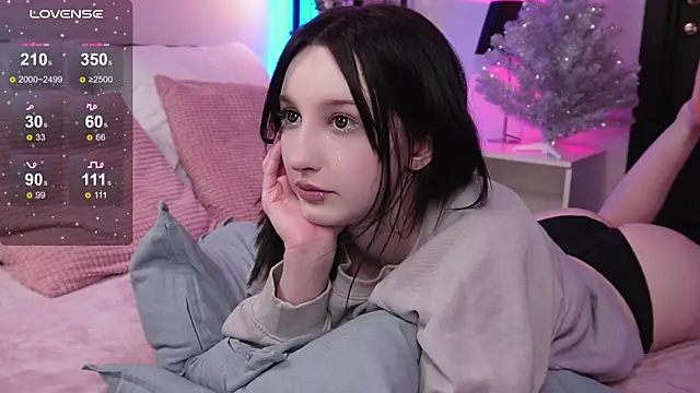 Lissa Meow  online show from December 22, 4:06 pm