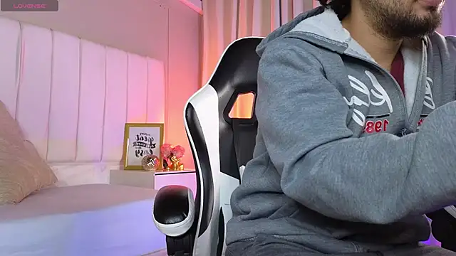 Samir bear online show from February 2, 12:59 pm