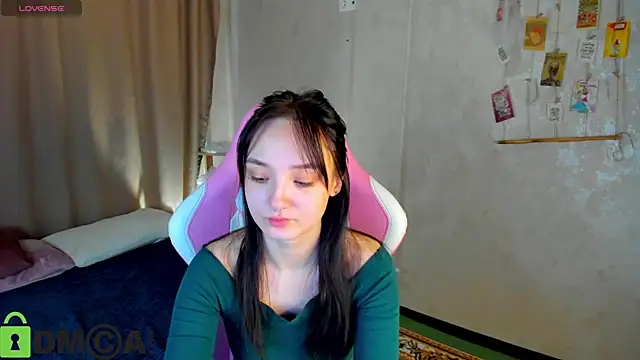 Cheryl  Brown online show from December 15, 1:32 am