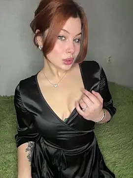 Snapshot of AmmyRich1 chatting on September 25, 5:44 am AmmyRich1 online show from September 25, 5:44 am