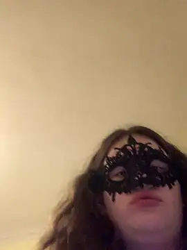 Snapshot of boobsiekattie chatting on December 21, 2:58 pm boobsiekattie online show from December 21, 2:58 pm