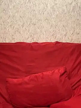 Snapshot of Sweet_white_chocolate chatting on December 25, 5:16 am Sweet white chocolate online show from December 25, 5:16 am