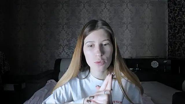 Agnes Allenn online show from October 30, 10:16 am