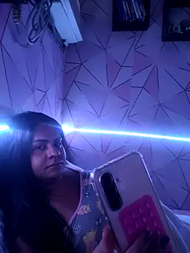 ppatriciarabello online show from April 7, 11:54 am