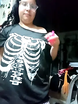 Snapshot of valentina568 chatting on September 15, 3:50 am valentina568 online show from September 15, 3:50 am