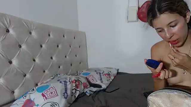 evaFiore online show from February 7, 5:10 am