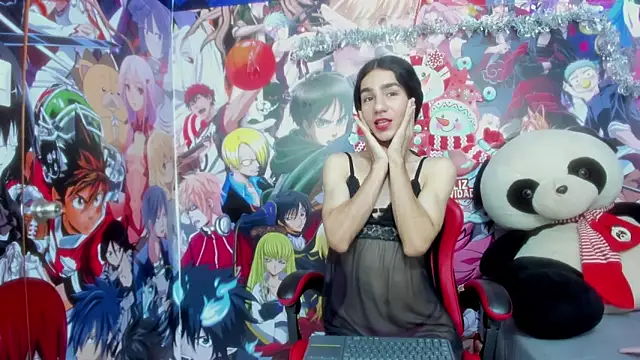 Mariana 16  online show from December 17, 3:07 pm