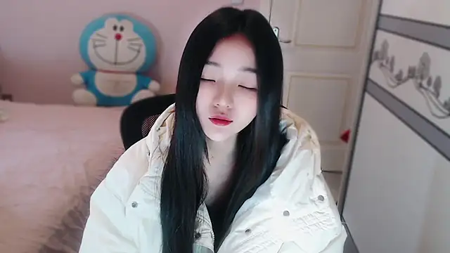 xiao-xiao-D online show from December 1, 7:02 am