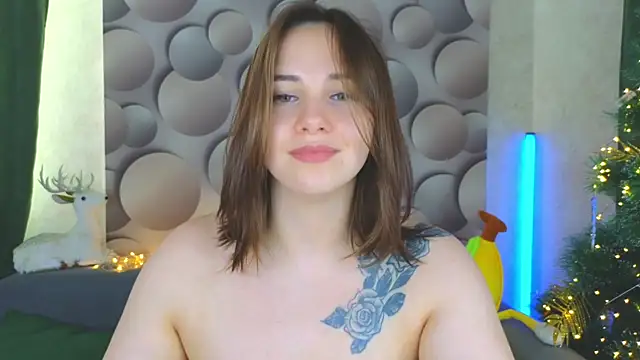 Snapshot of Cute_smile_sharon chatting on January 13, 8:05 am Cute smile sharon online show from January 13, 8:05 am