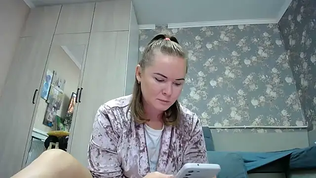 Snapshot of _Miss_Vanilla_ chatting on September 22, 6:04 am Miss Vanilla online show from September 22, 6:04 am