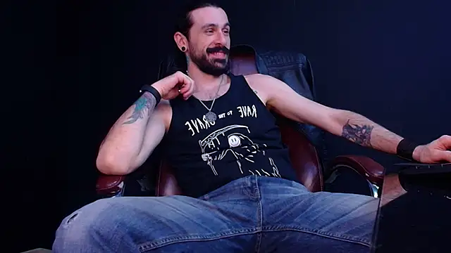 AxelColton online show from November 1, 11:23 am