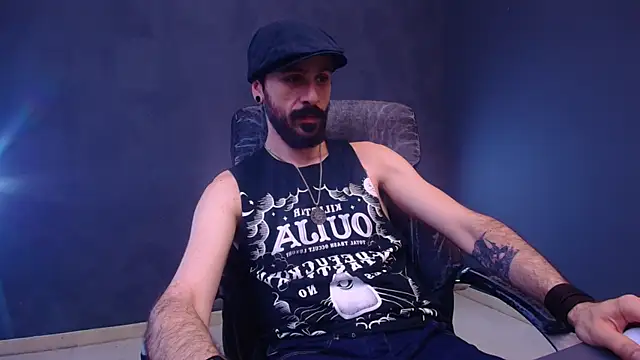 AxelColton online show from November 23, 5:40 am