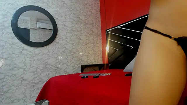 Snapshot of SEXY_HOTTIE__ chatting on January 23, 3:43 pm SEXY HOTTIE online show from January 23, 3:43 pm