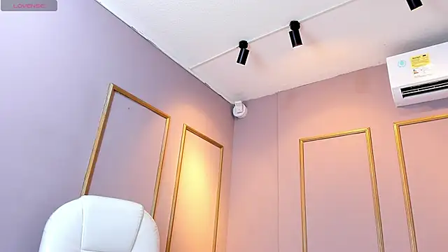 Snapshot of PerlaPreciosa chatting on March 1, 6:57 am PerlaPreciosa online show from March 1, 6:57 am