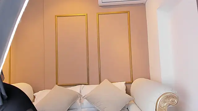 Snapshot of PerlaPreciosa chatting on September 23, 3:42 am PerlaPreciosa online show from September 23, 3:42 am