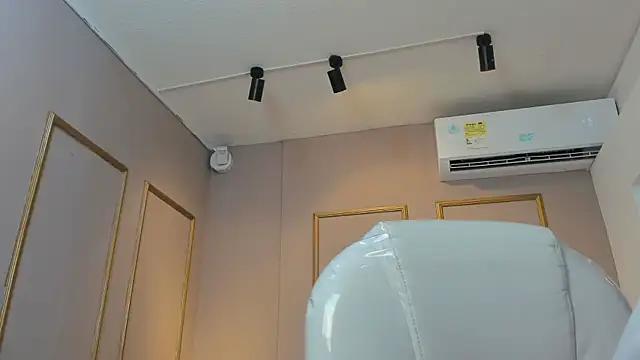 PerlaPreciosa online show from February 22, 4:02 am