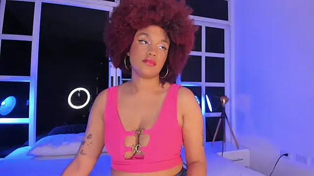 loladupont online show from May 24, 3:22 am