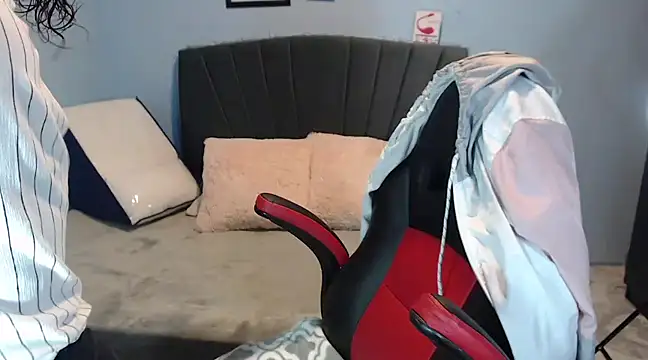 AngelRouss online show from January 25, 10:40 am