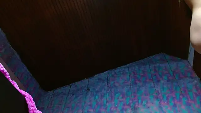 Chlooe Zoe online show from February 12, 9:01 pm