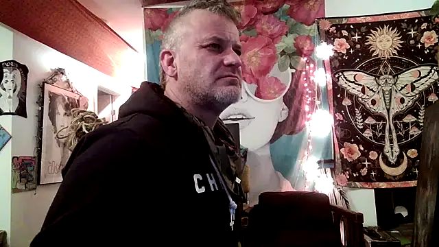 SilverandFox online show from January 8, 6:31 pm