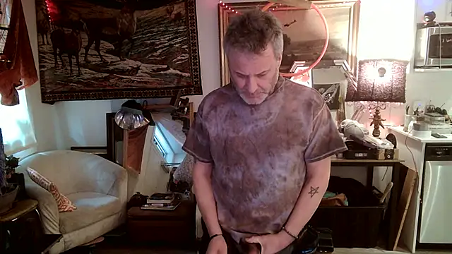 SilverandFox online show from February 14, 4:09 pm