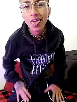 codysmith online show from February 23, 6:07 am