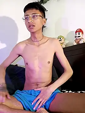 codysmith online show from March 1, 9:59 pm