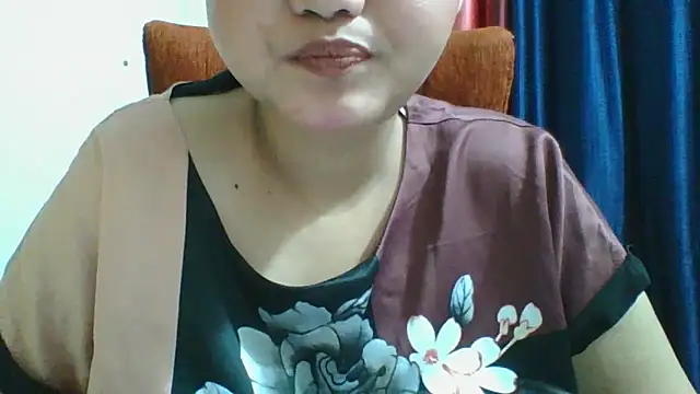 Snapshot of Riya_Stream01 chatting on April 17, 5:27 pm Riya Stream01 online show from April 17, 5:27 pm