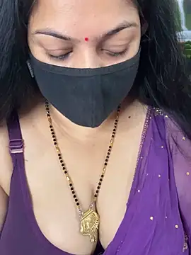 FlatVincy4 online show from October 19, 4:46 am