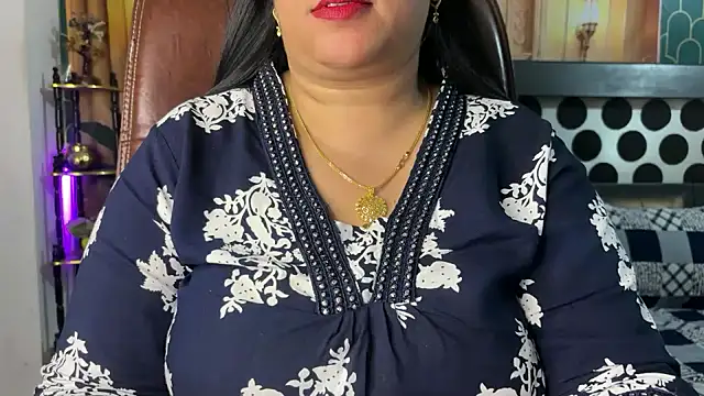 FlatVincy4 online show from April 9, 3:39 pm