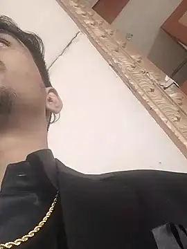 Snapshot of dannyD06969 chatting on December 23, 2:07 pm dannyD06969 online show from December 23, 2:07 pm