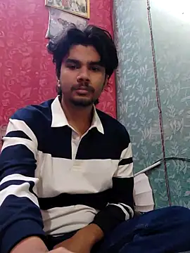 Snapshot of dannyD06969 chatting on February 13, 5:14 am dannyD06969 online show from February 13, 5:14 am